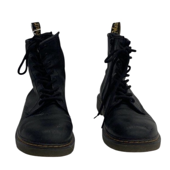 Dr. Martens Classic Black Men's Boots - Picture 2 of 6